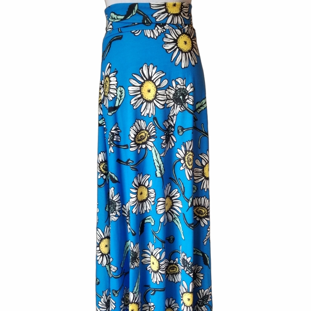 Adorable Maxi Skirt!